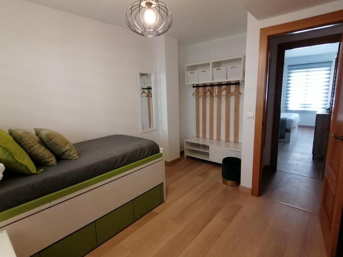 Relax & Home, Apartamento Con Terraza Y Parking La Zubia  Exterior photo